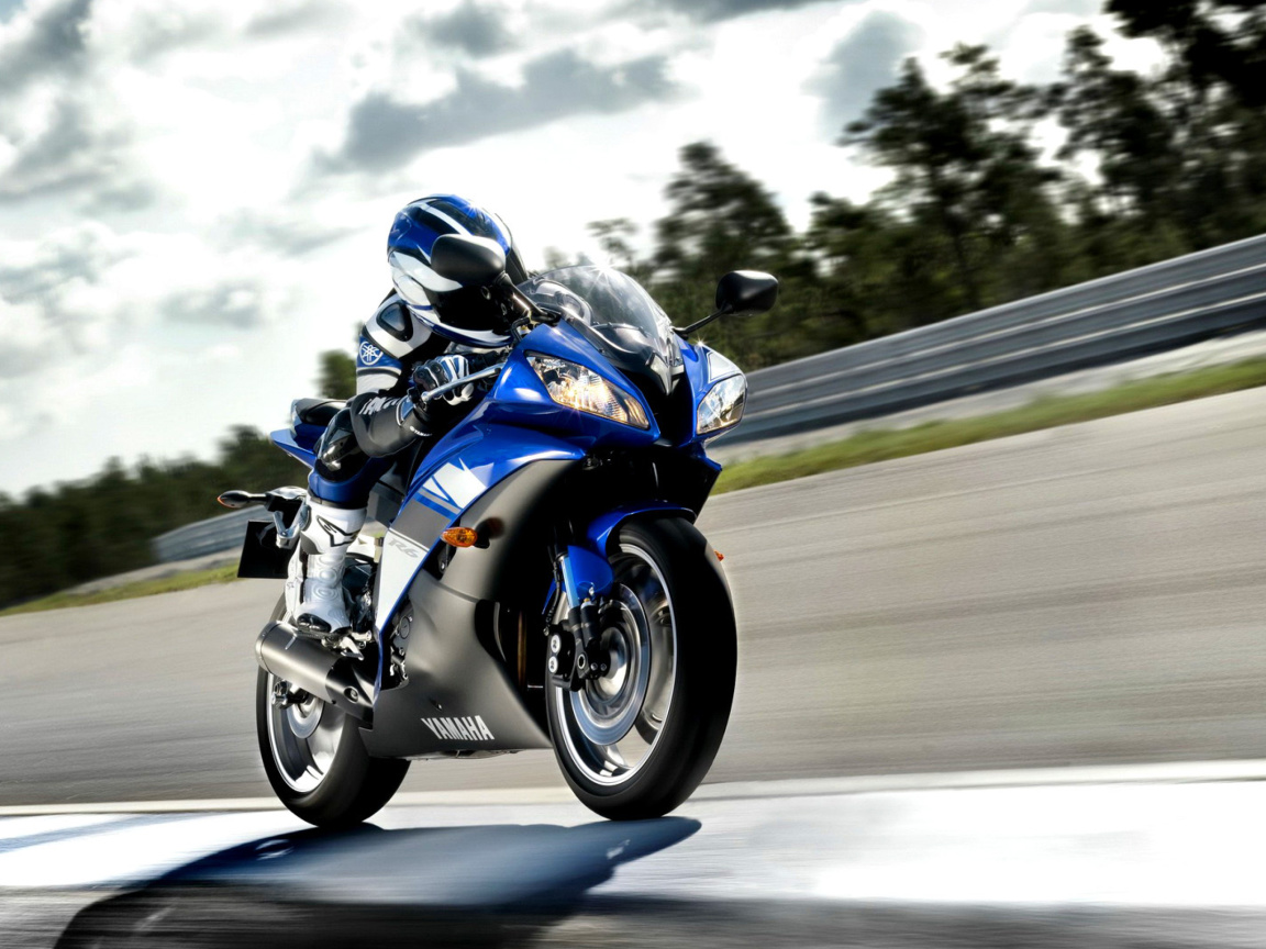 Sfondi Yamaha R6 Superbike 1152x864