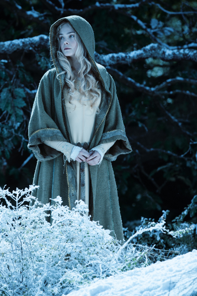 Maleficent With Elle Fanning wallpaper 640x960