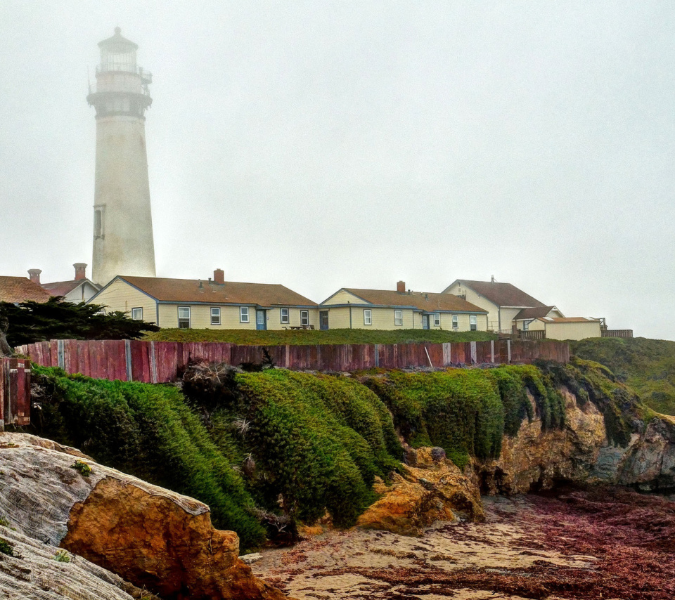 Fondo de pantalla Lighthouse in Spain 960x854