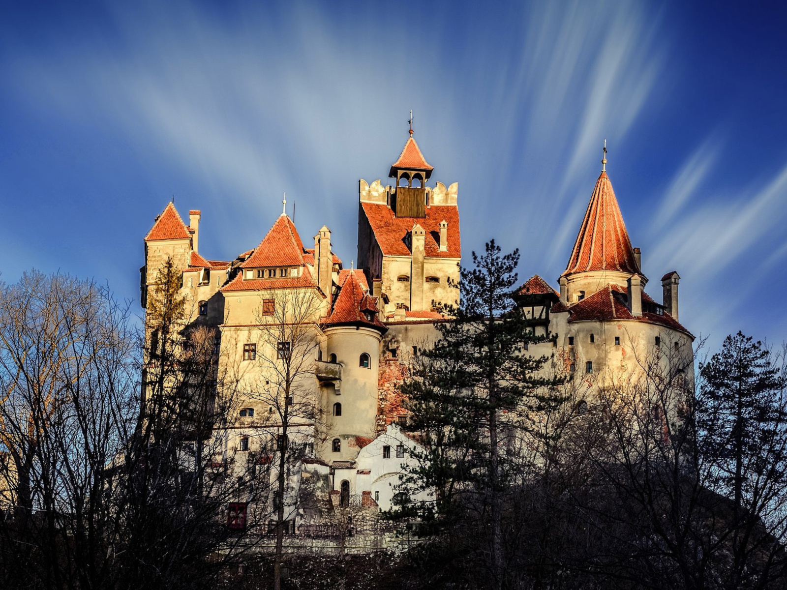 Обои Castle Bran Dracula 1600x1200