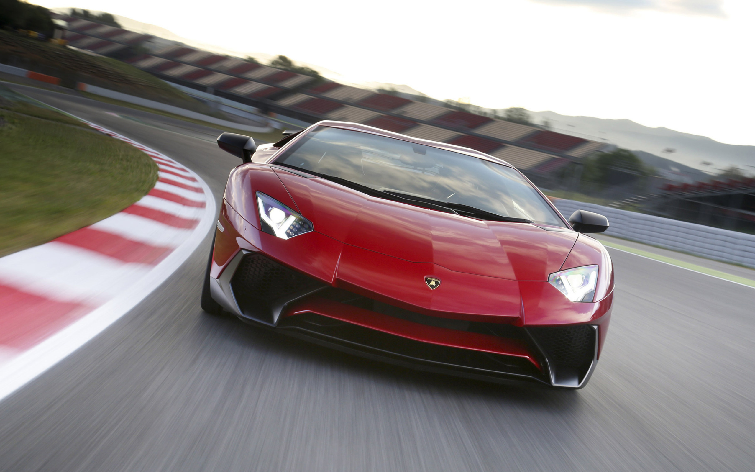 Screenshot №1 pro téma Lamborghini Aventador LP 750 4 Superveloce 2560x1600