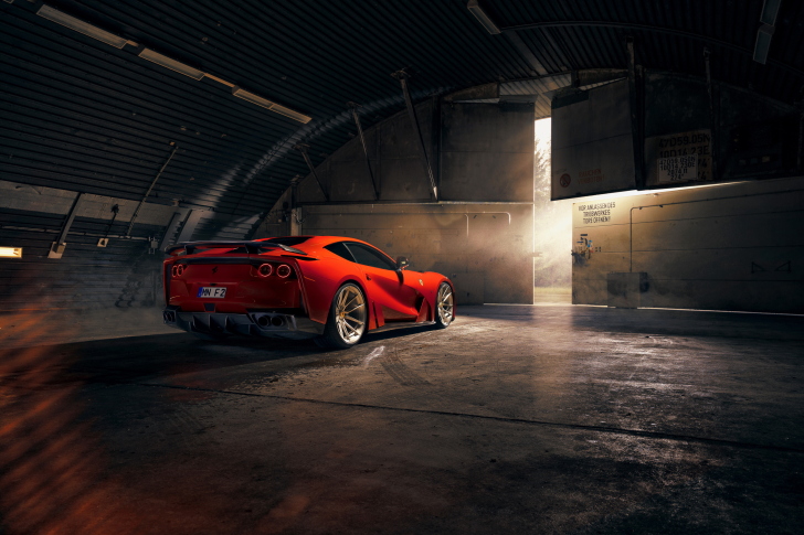 Fondo de pantalla Ferrari 812 Superfast
