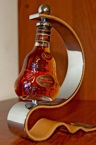 Das Hennessy XO Grande Champagne Cognac Wallpaper 320x480