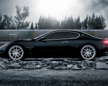 Maserati GranTurismo screenshot #1 220x176