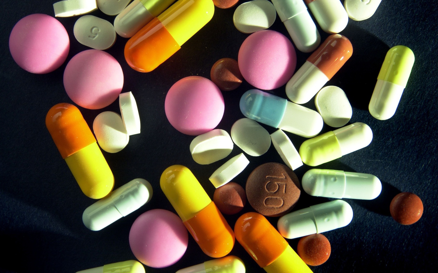 Sfondi Medicine Pharmacy Pills 1680x1050