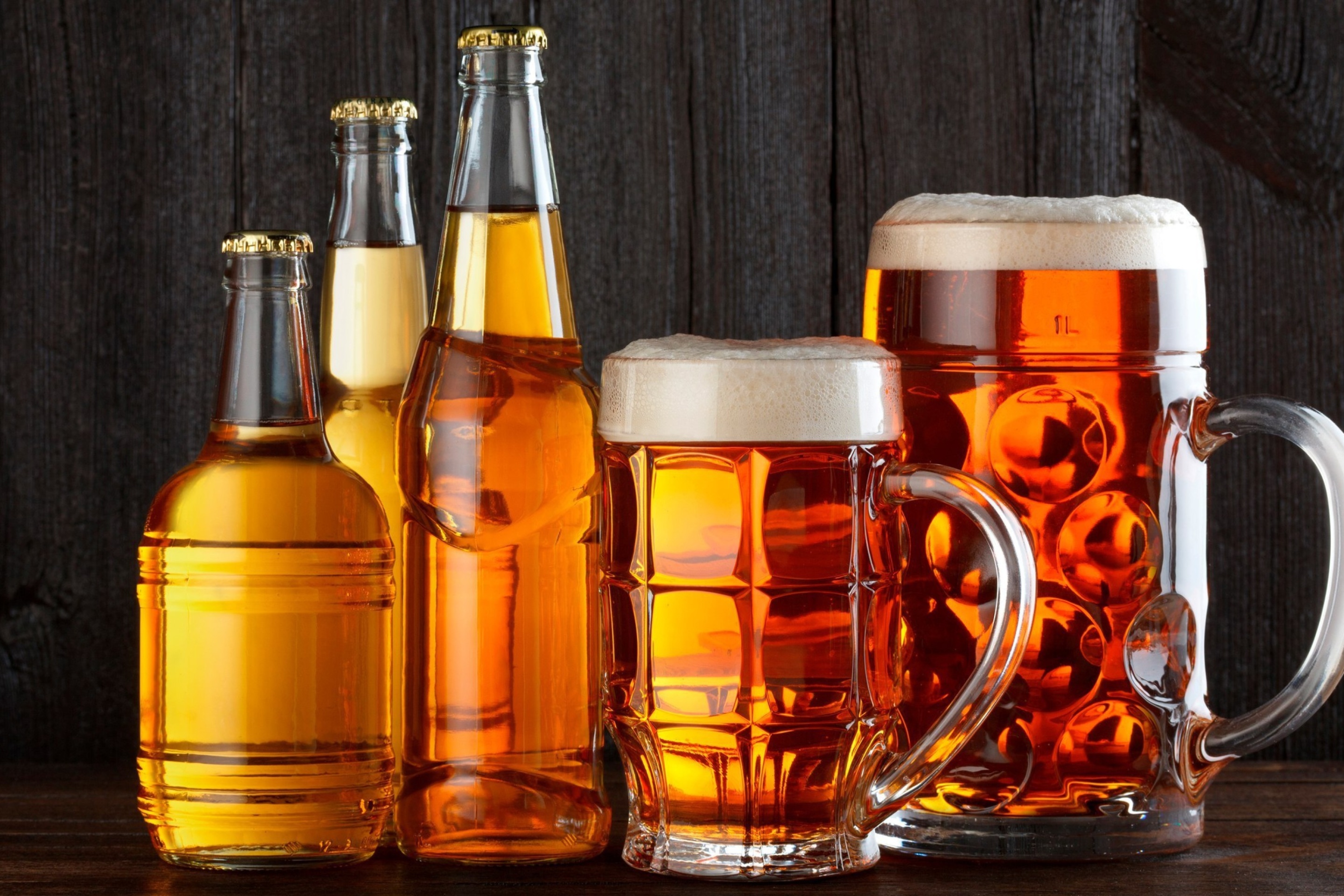 Das Best Beer in Glasses Wallpaper 2880x1920