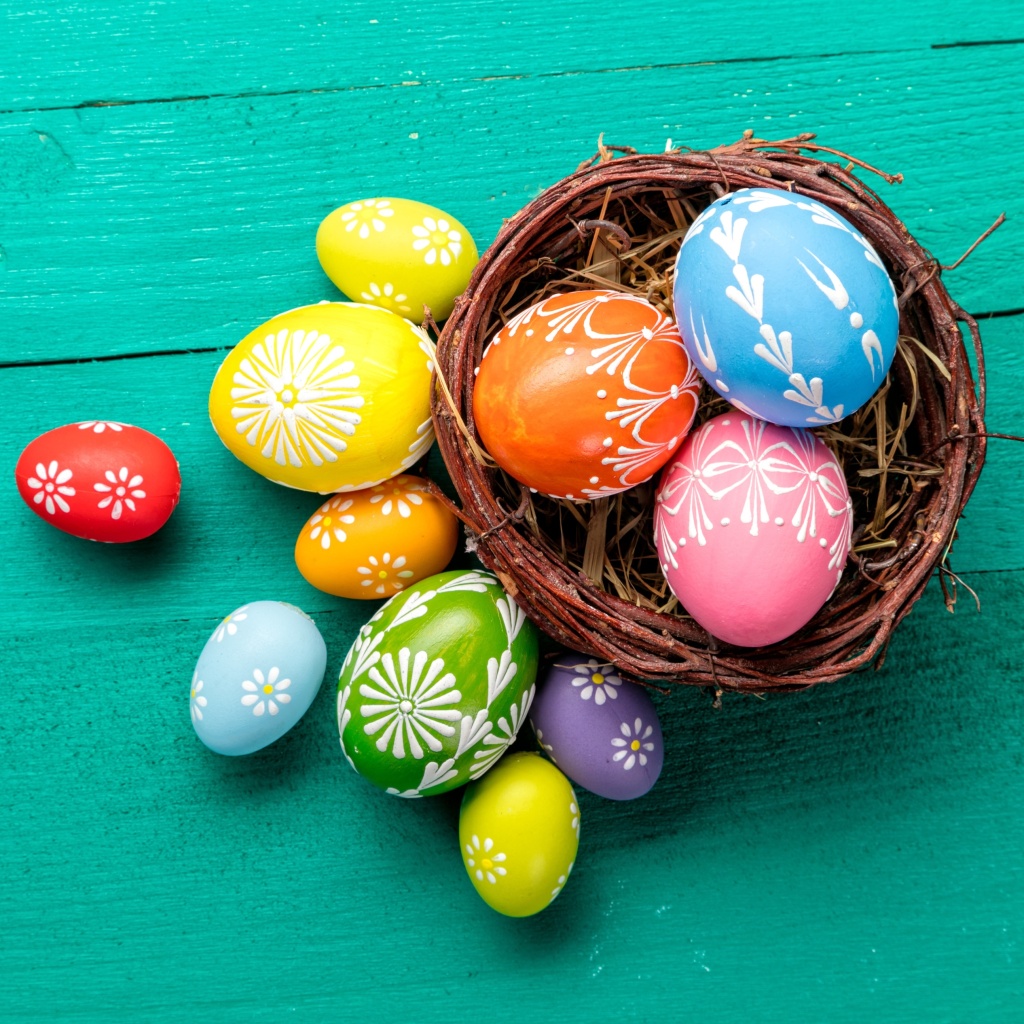 Dyed easter eggs wallpaper 1024x1024