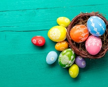 Dyed easter eggs wallpaper 220x176