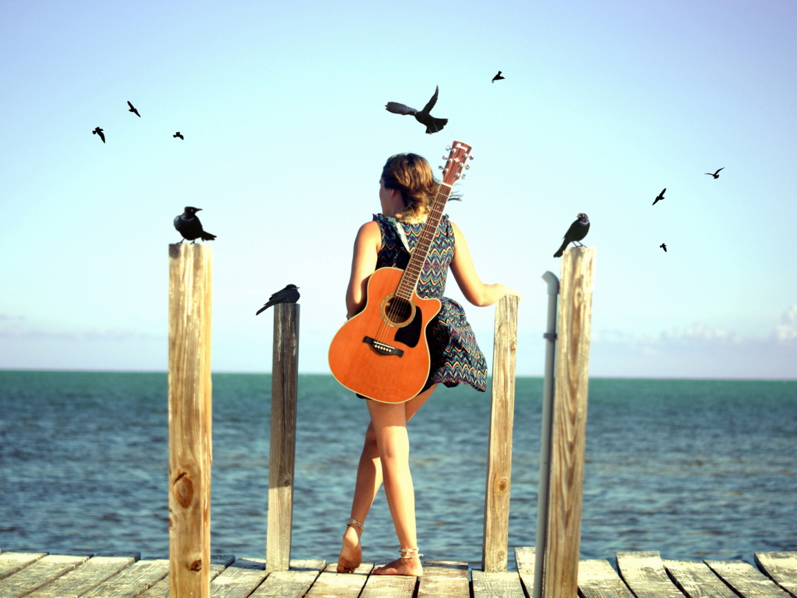 Girl With Guitar On Sea wallpaper 1152x864