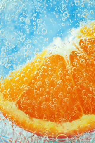 Orange In Water wallpaper 320x480