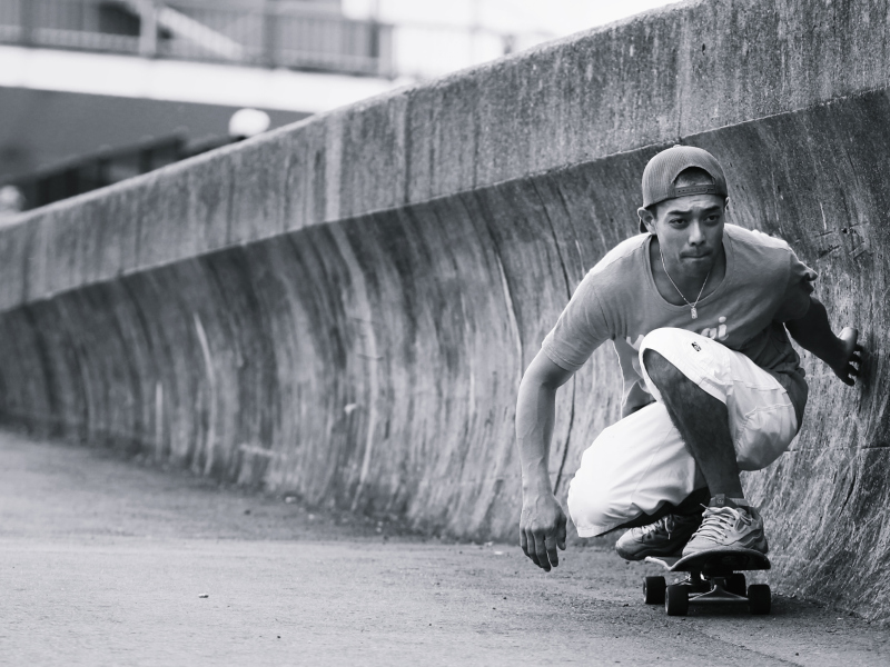 Fondo de pantalla Skating Boy 800x600