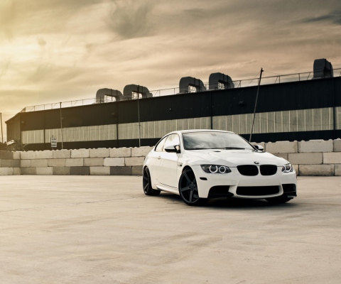 White Bmw Coupe wallpaper 480x400