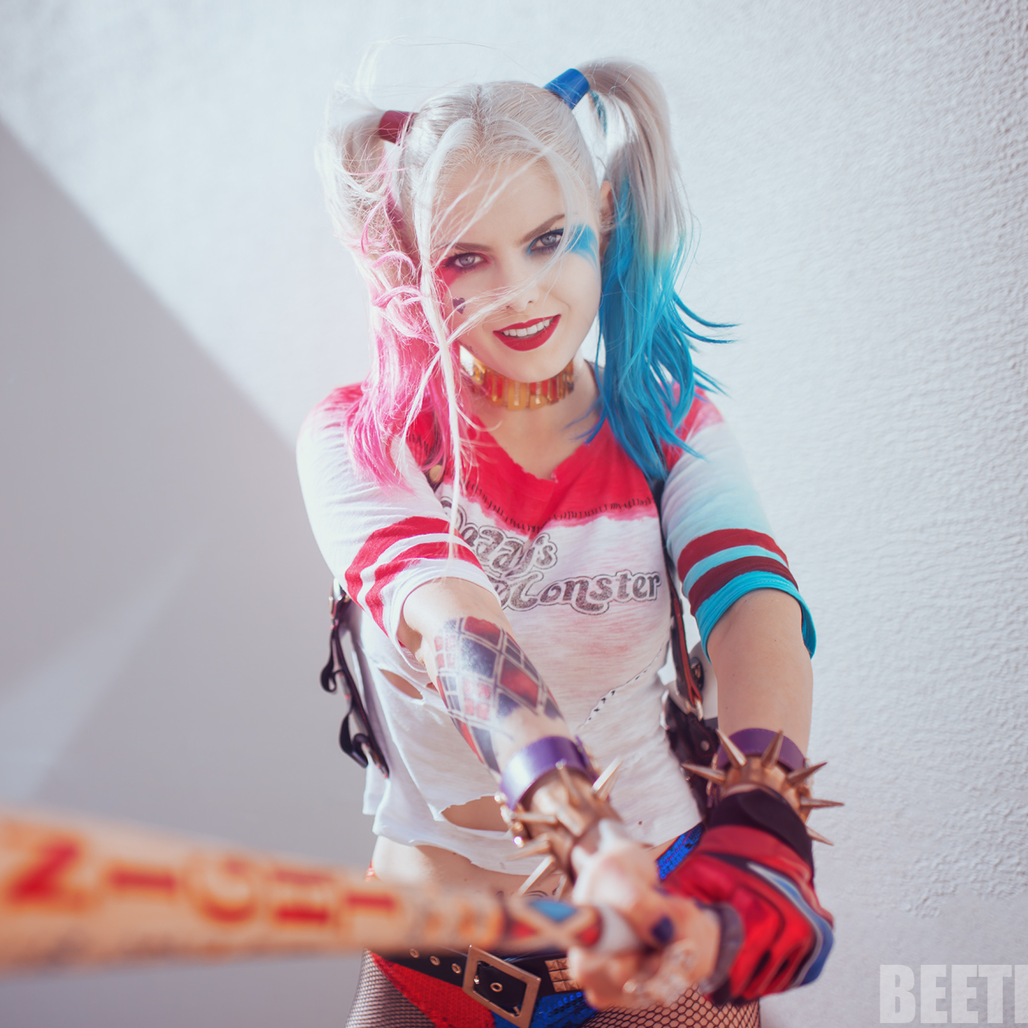 Das Harley Quinn Cosplay Wallpaper 2048x2048