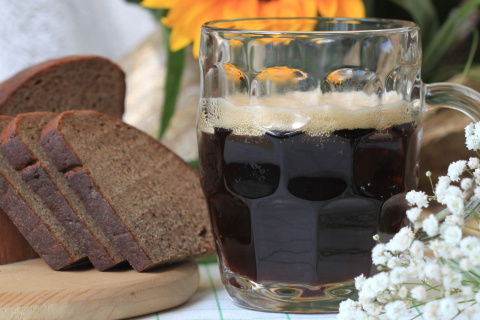 Das Beer and bread Wallpaper 480x320