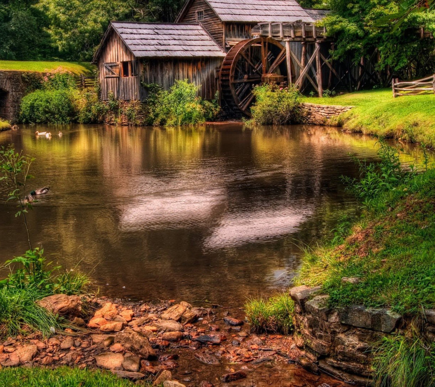 Das Farm Cottage Wallpaper 1440x1280