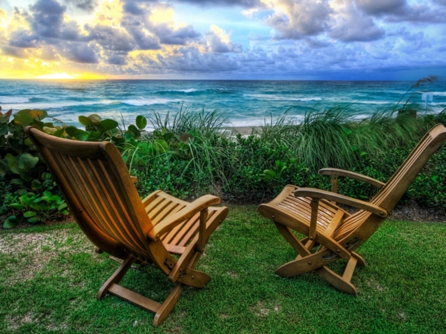 Das Chairs With Sea View Wallpaper 640x480