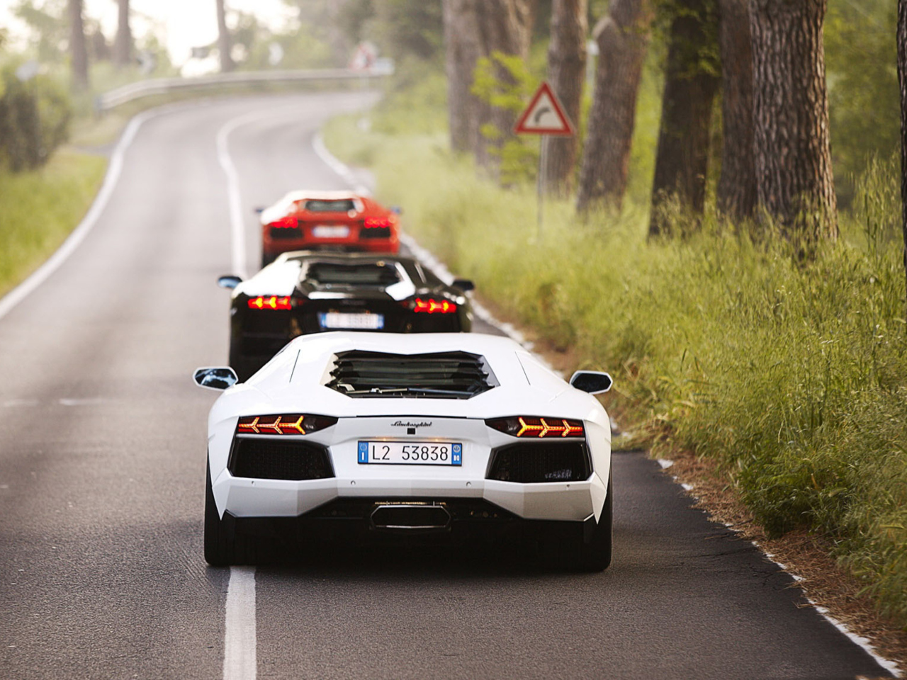 Screenshot №1 pro téma Lamborghini Cars 1280x960