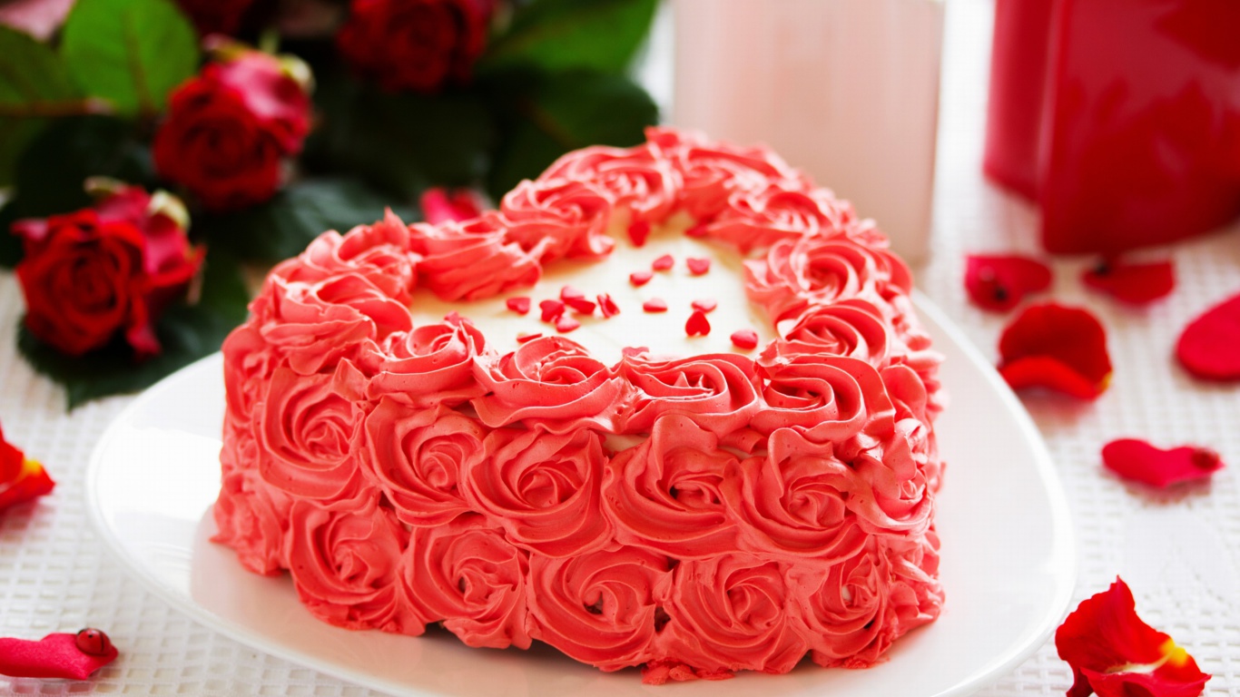 Sweet Red Heart Cake wallpaper 1366x768