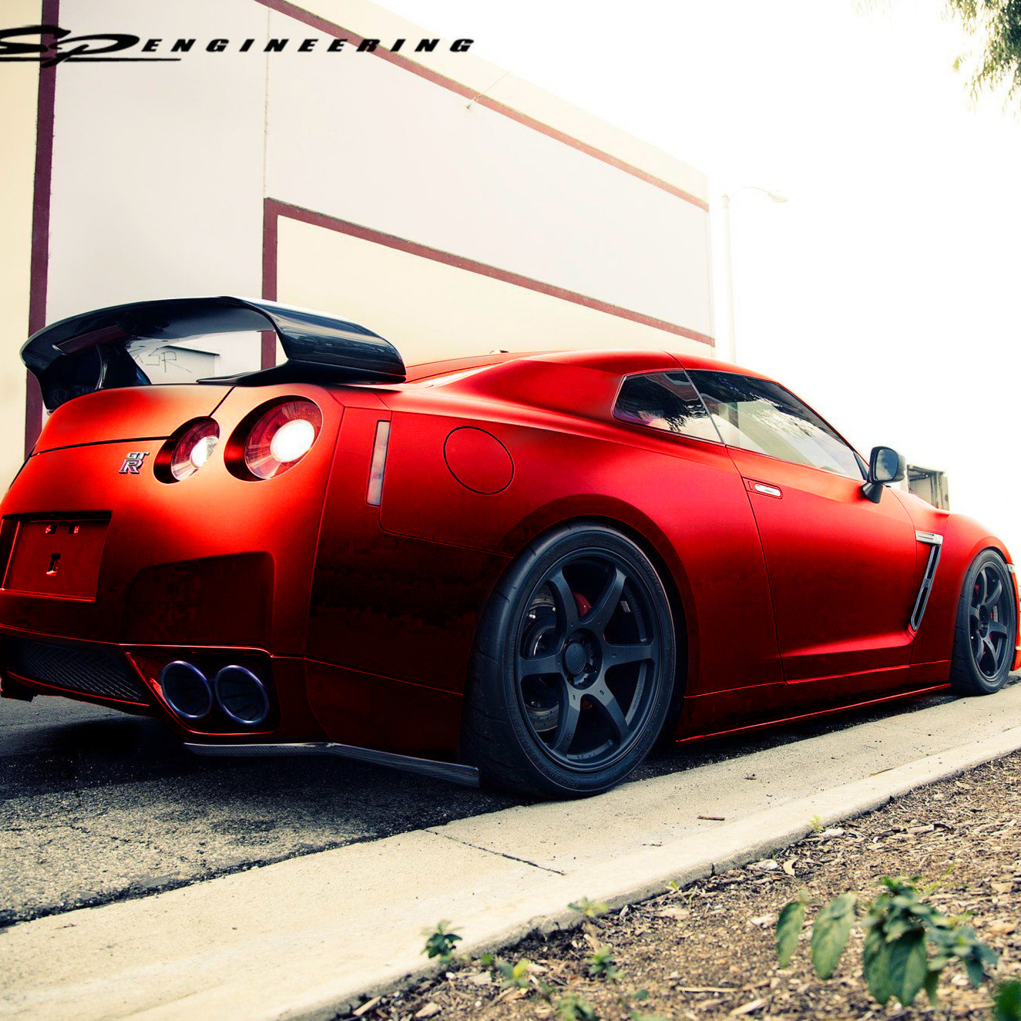 Nissan Gtr wallpaper 2048x2048