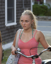 The Way, Way Back with AnnaSophia Robb and Liam James screenshot #1 176x220