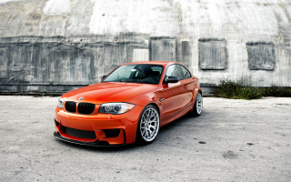 Free Orange Bmw Picture for Android, iPhone and iPad