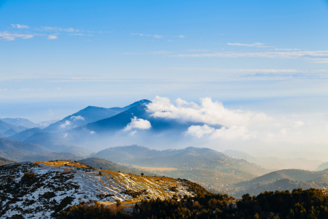 Screenshot №1 pro téma Clouds Over Blue Mountains 480x320