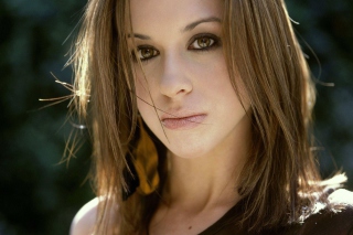 Lacey Chabert Picture for Android, iPhone and iPad