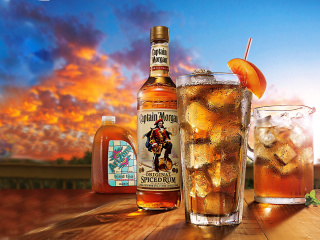 Fondo de pantalla Captain Morgan Rum in Cuba Libre 320x240