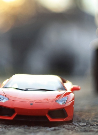 Free Red Toy Car Picture for iPhone 6 Plus