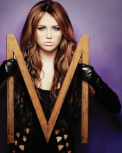 Sfondi Miley Cyrus Who Owns My Heart 176x220