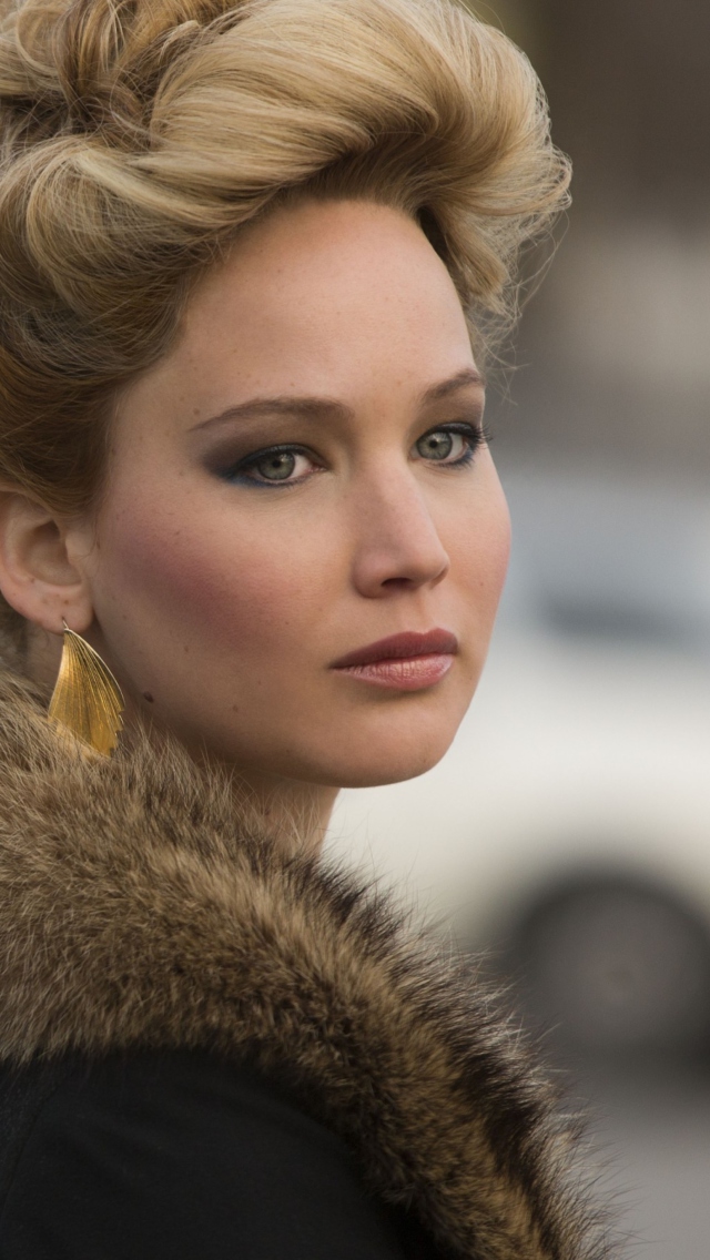 Jennifer Lawrence - American Hustle screenshot #1 640x1136