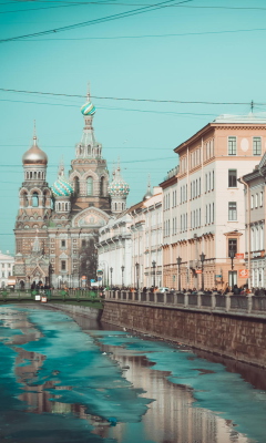 Обои Beautiful St. Petersburg City 240x400