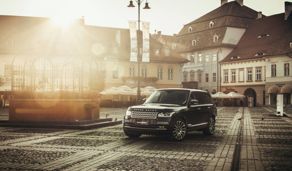 Range Rover wallpaper 1024x600