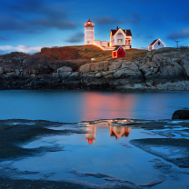 Fondo de pantalla Lighthouse Night Light 208x208