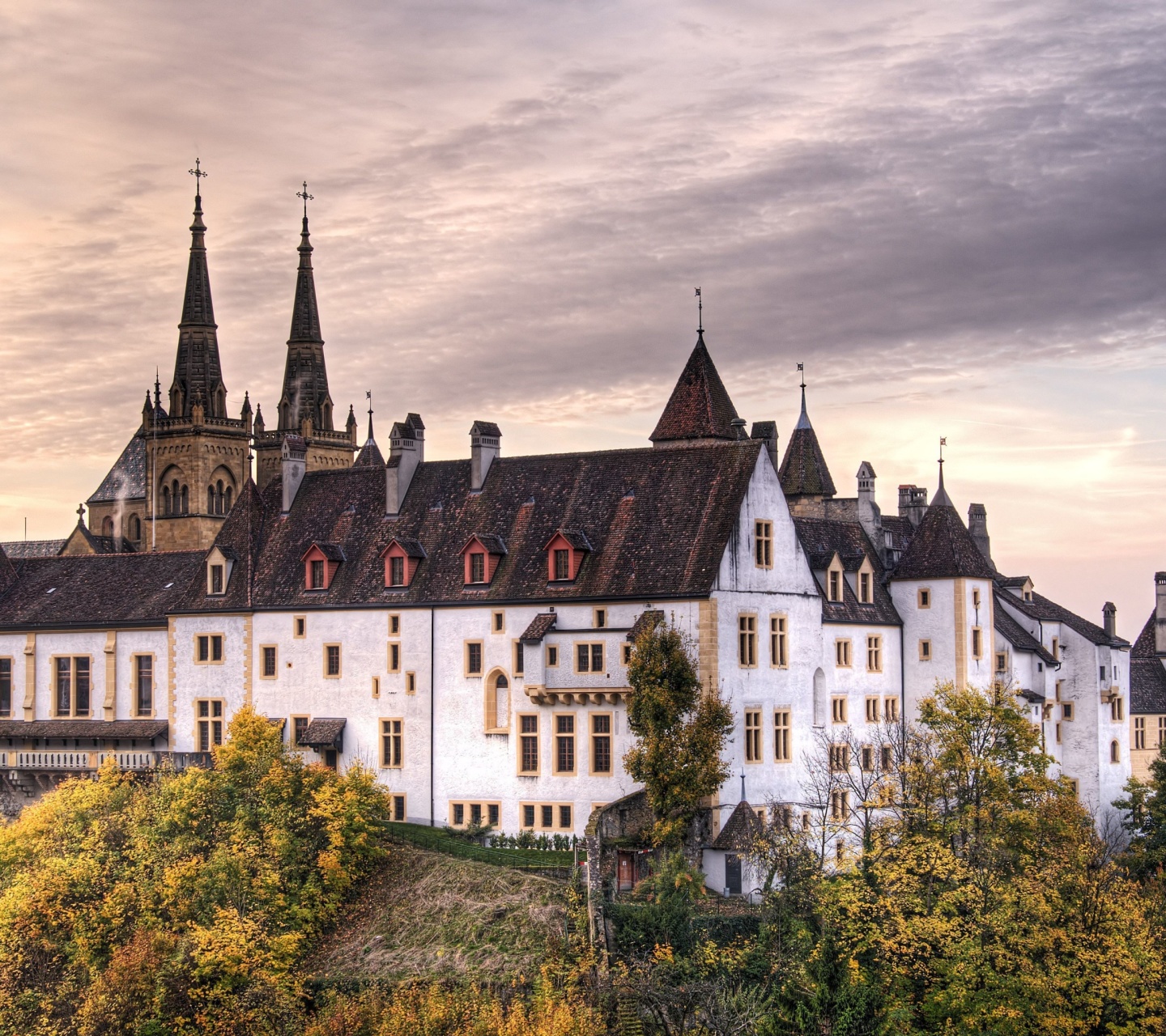 Обои Neuchatel, Switzerland Castle 1440x1280