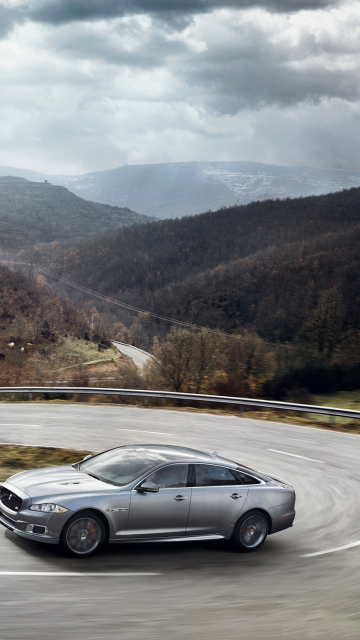 Fondo de pantalla 2014 Jaguar Xjr Mountain Road 360x640