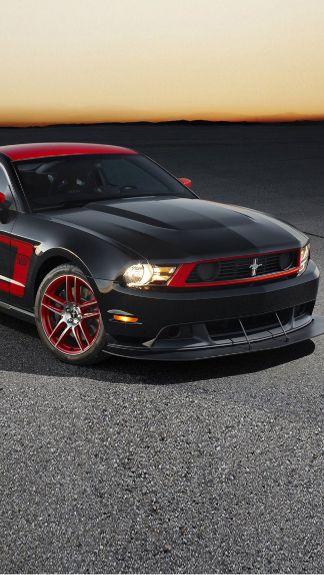 Обои Ford Mustang Boss 640x1136