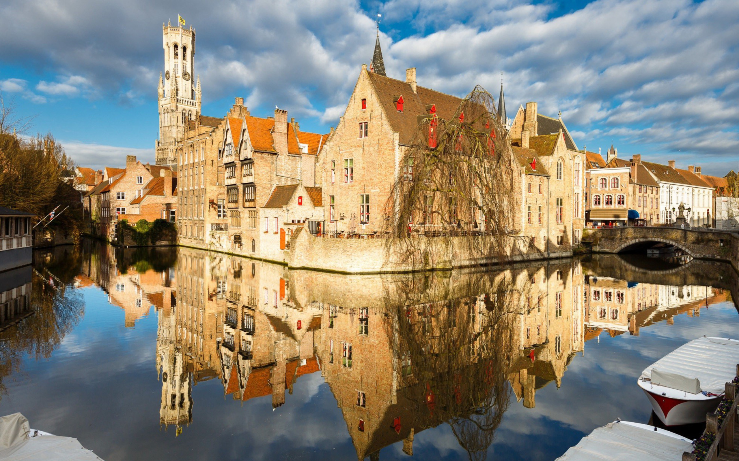 Fondo de pantalla Brugge 2560x1600