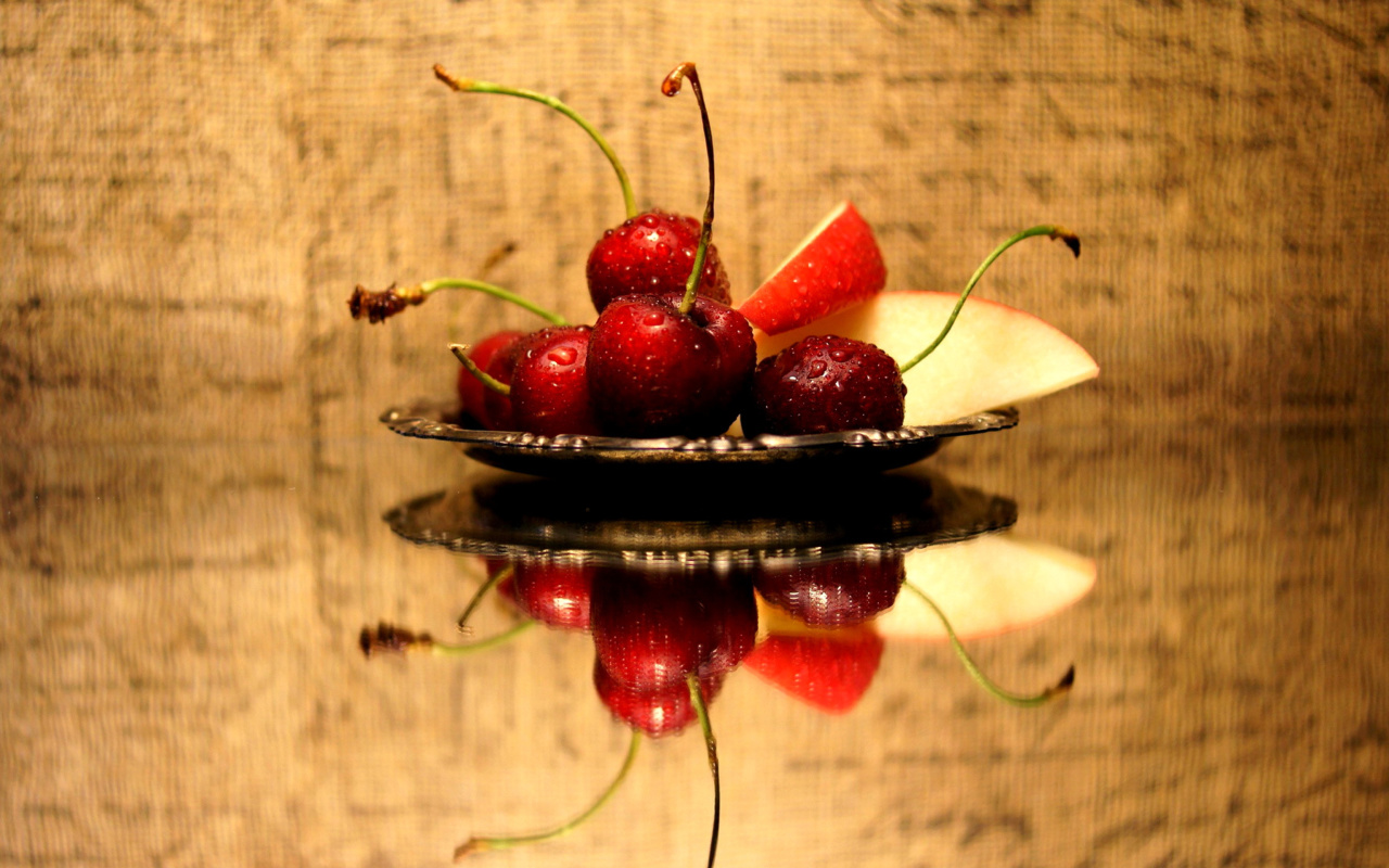 Обои Cherries Acrylic Still Life 1280x800