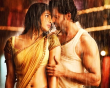 Sfondi Hrithik Roshan Priyanka Chopra 220x176