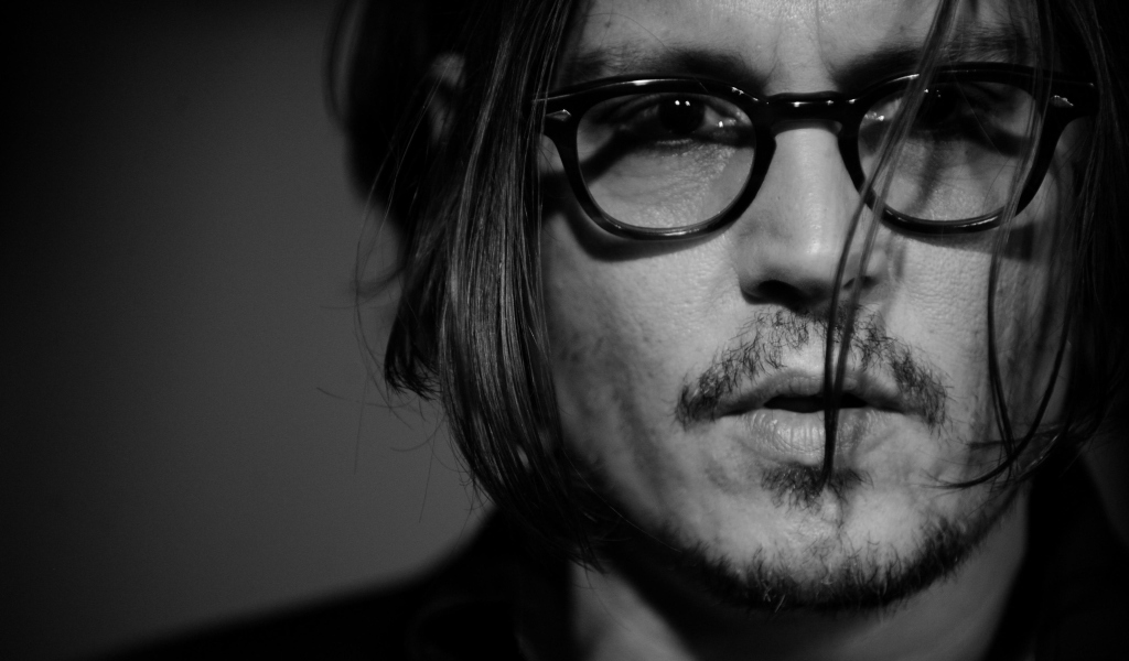 Johnny Depp Black And White Portrait wallpaper 1024x600