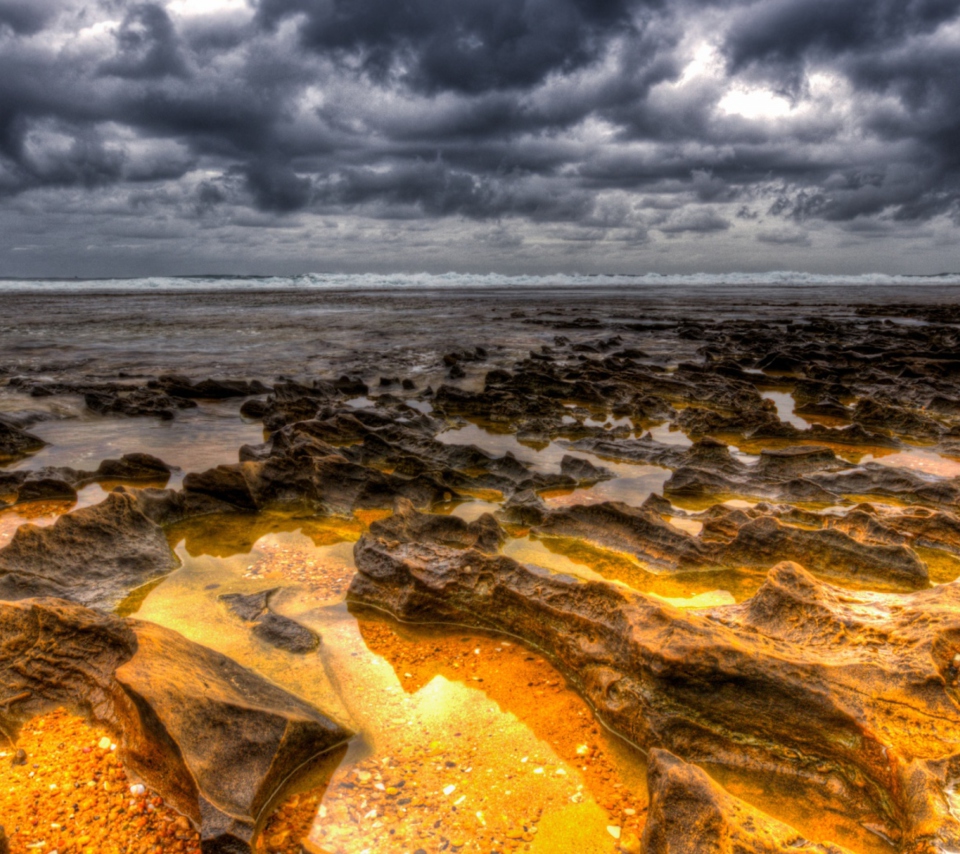 Das Hdr Dark Clouds And Gold Sand Wallpaper 960x854