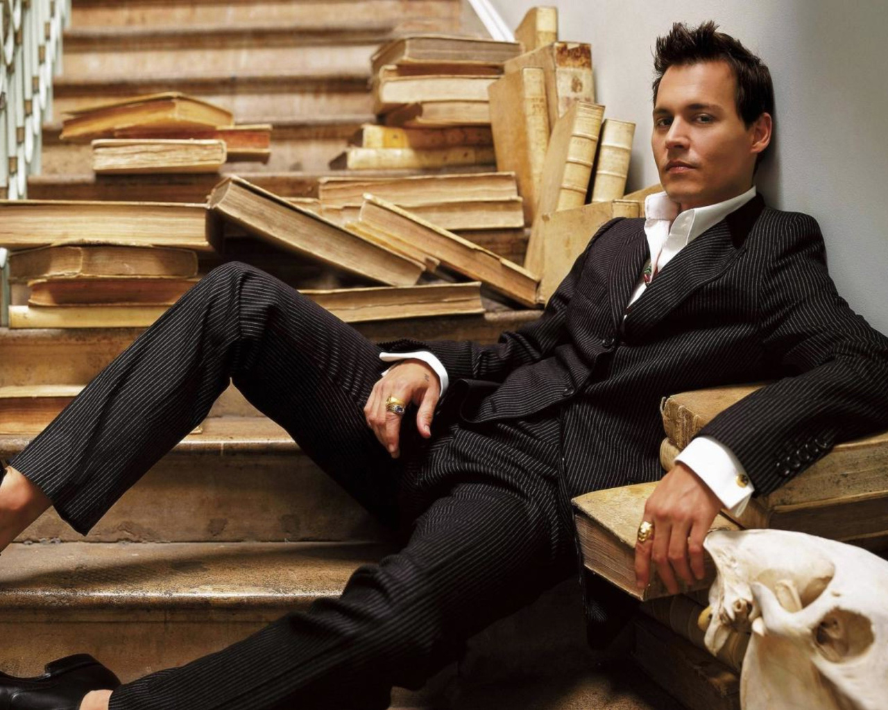 Johnny Depp wallpaper 1280x1024