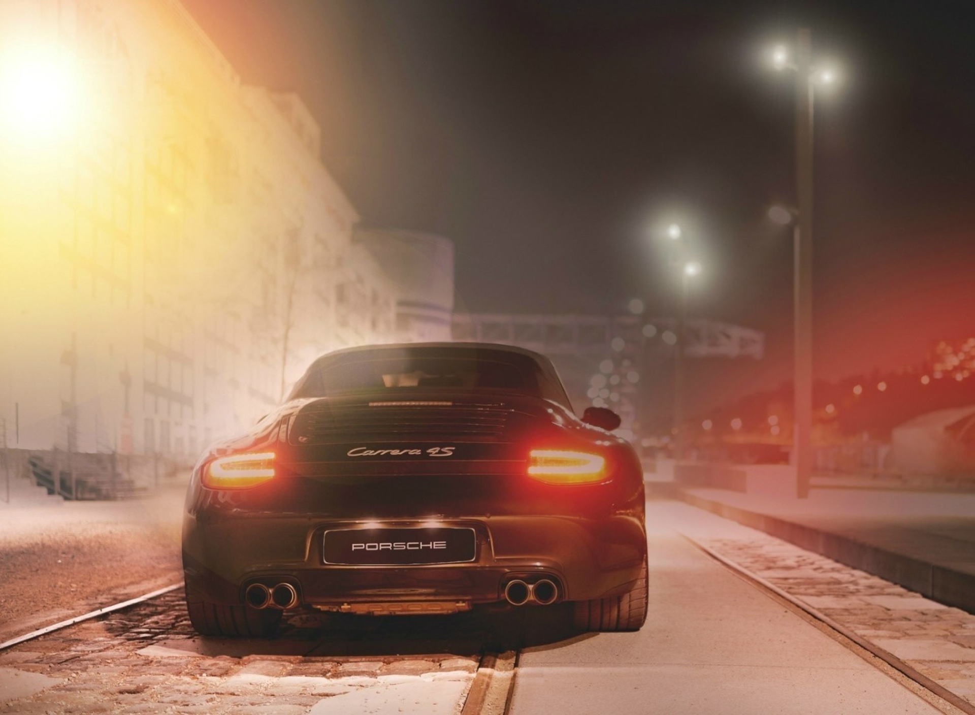 Black Porsche Carrera At Night screenshot #1 1920x1408