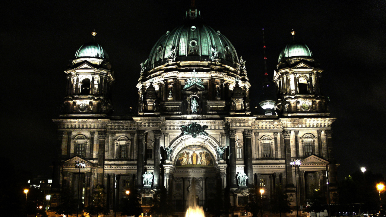 Berliner Dom At Night screenshot #1 1280x720