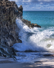 Das Rocks And Ocean Waves Wallpaper 176x220