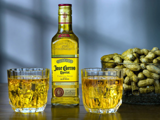 Tequila Jose Cuervo Especial Gold wallpaper 320x240