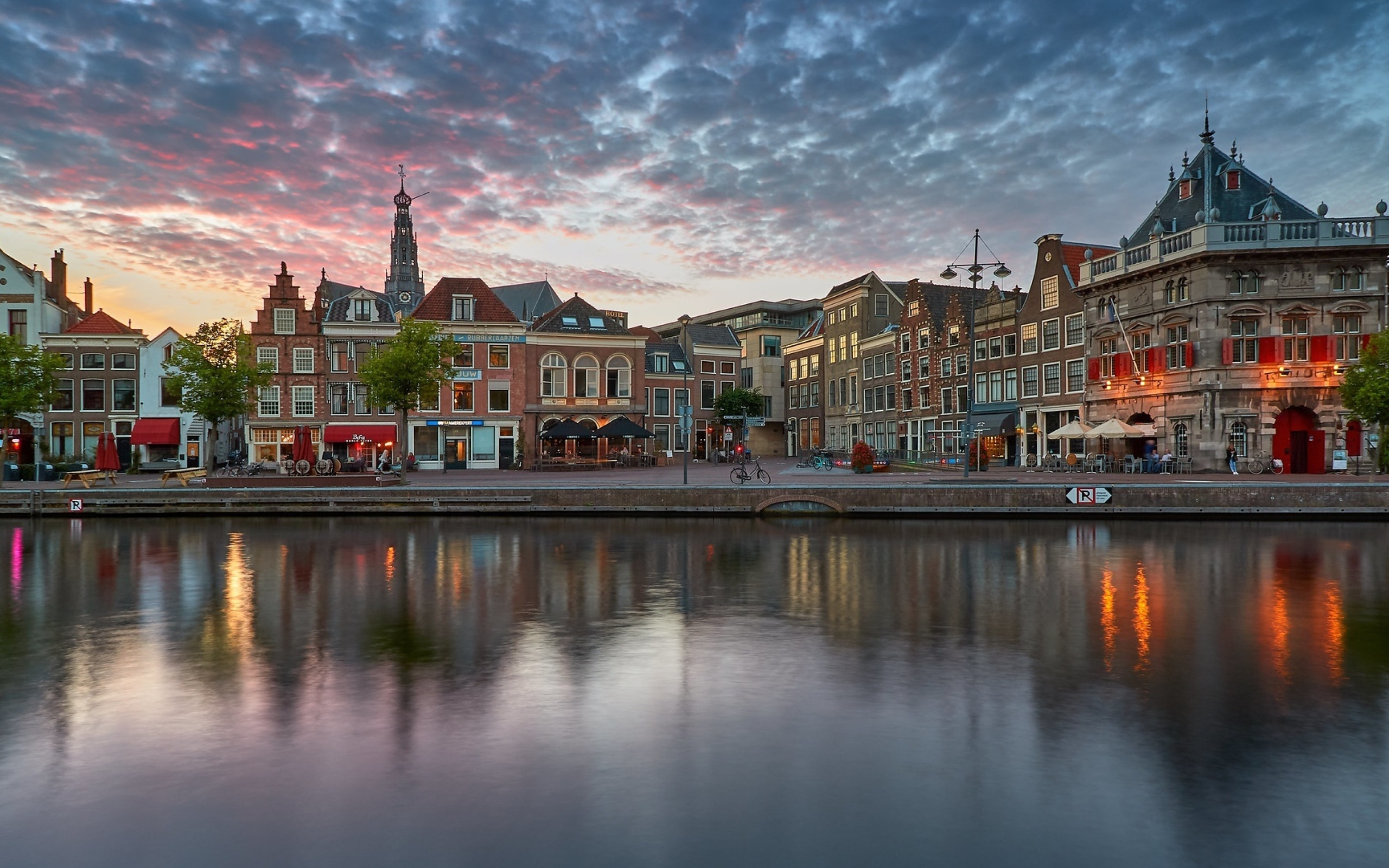 Holland Haarlem wallpaper 2560x1600