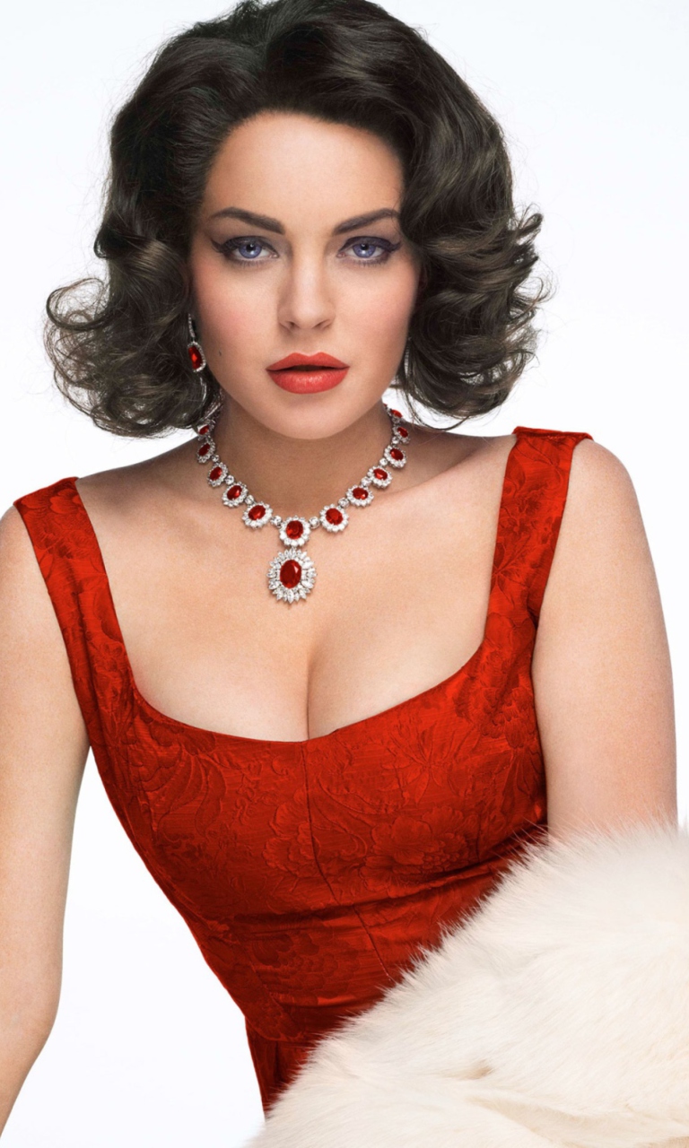 Lindsay Lohan As Elizabeth Taylor wallpaper 768x1280