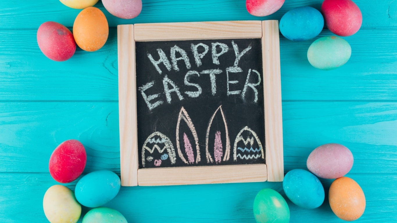 Das Easter Blue Background Wallpaper 1366x768